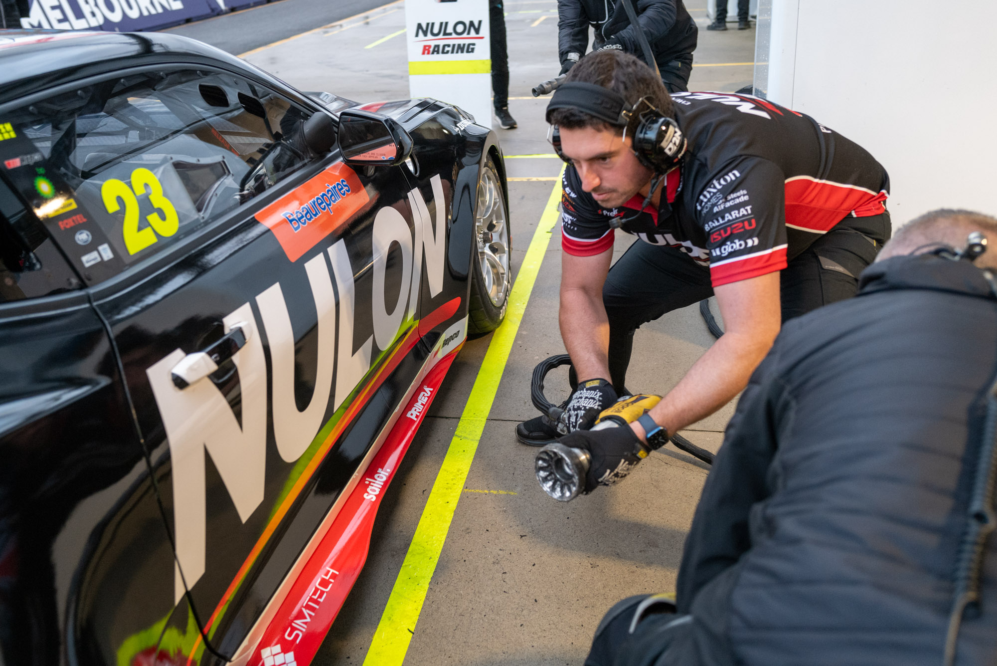 Nulon Racing Pitstop at Sydney Motorsport Park